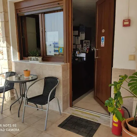 Agnanti Studios Otel