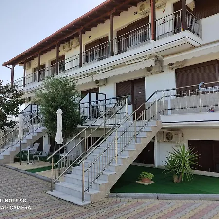 Otel Agnanti Studios 3*